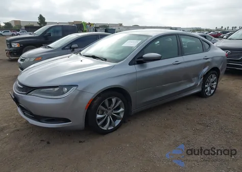 2015 Chrysler 200 S z USA, uszkodzony, nr VIN 1C3CCCBBXFN660857